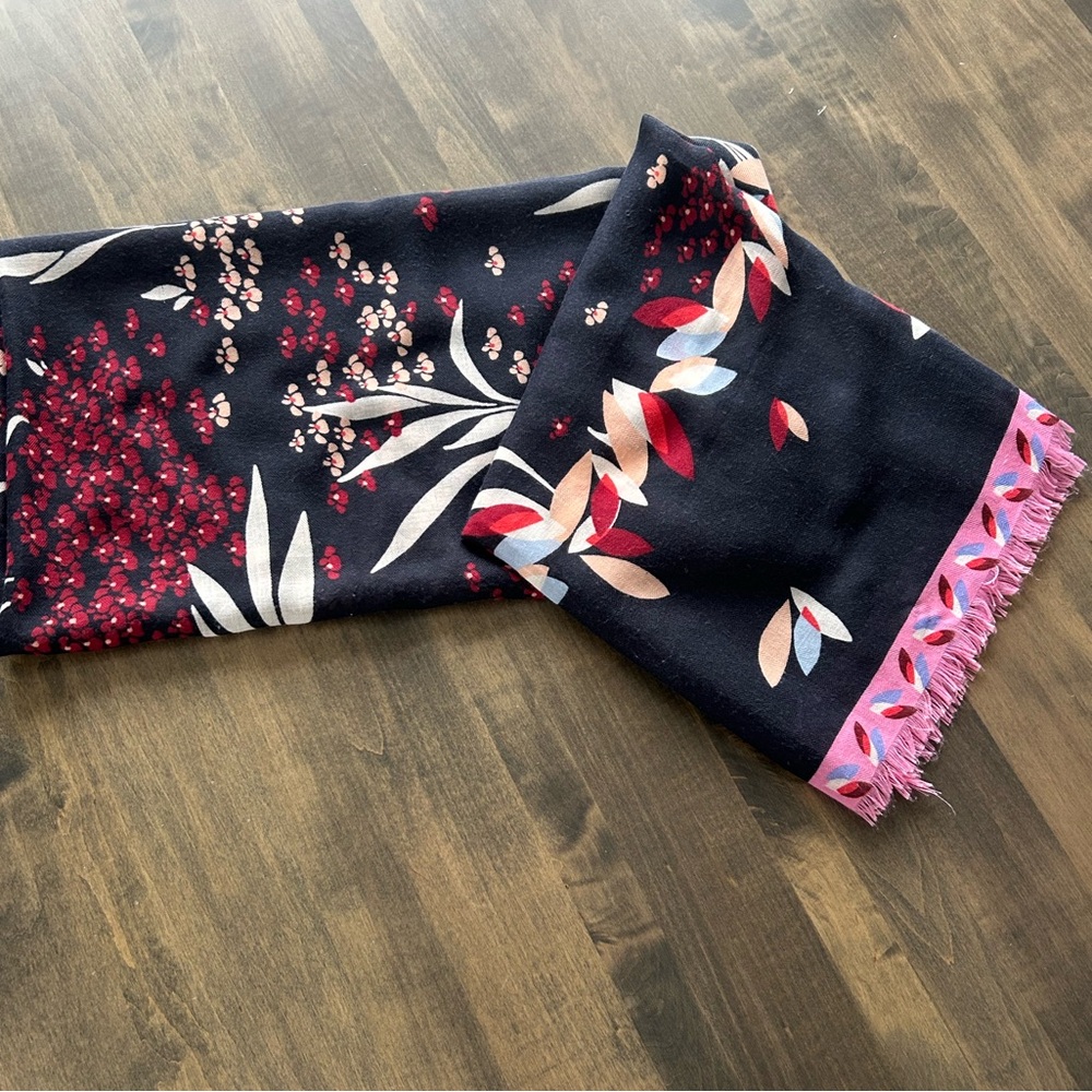 Ann Taylor Wrap